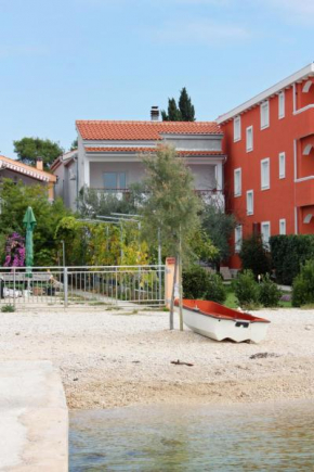  Family friendly seaside apartments Bibinje, Zadar - 5779  Бибинье